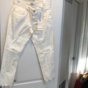 Zara White Cropped Jeans with Pearl Detail